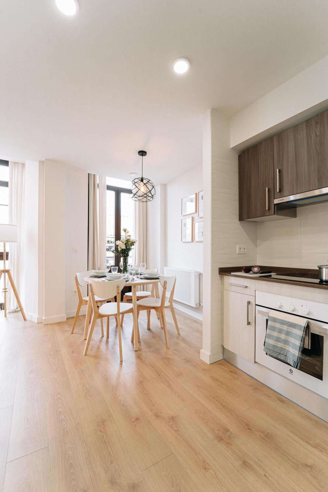 Apartment San Bernardo, 19 Aviles